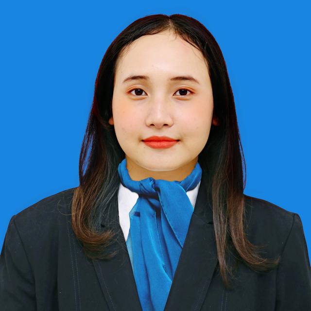 loan adviser Paulina Rachmat